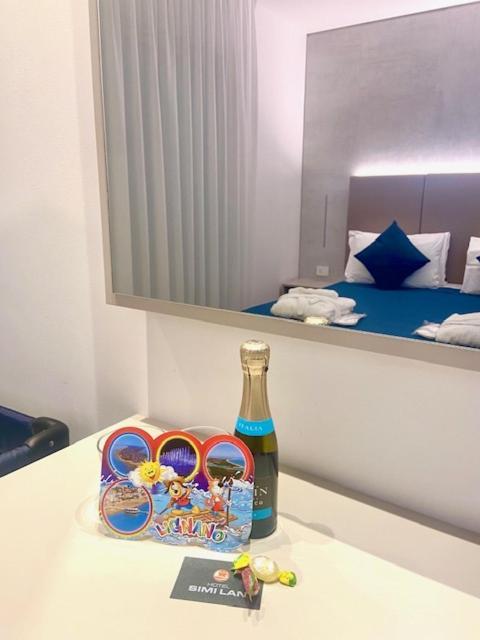 Hotel Simi Lan Lignano Sabbiadoro Zewnętrze zdjęcie