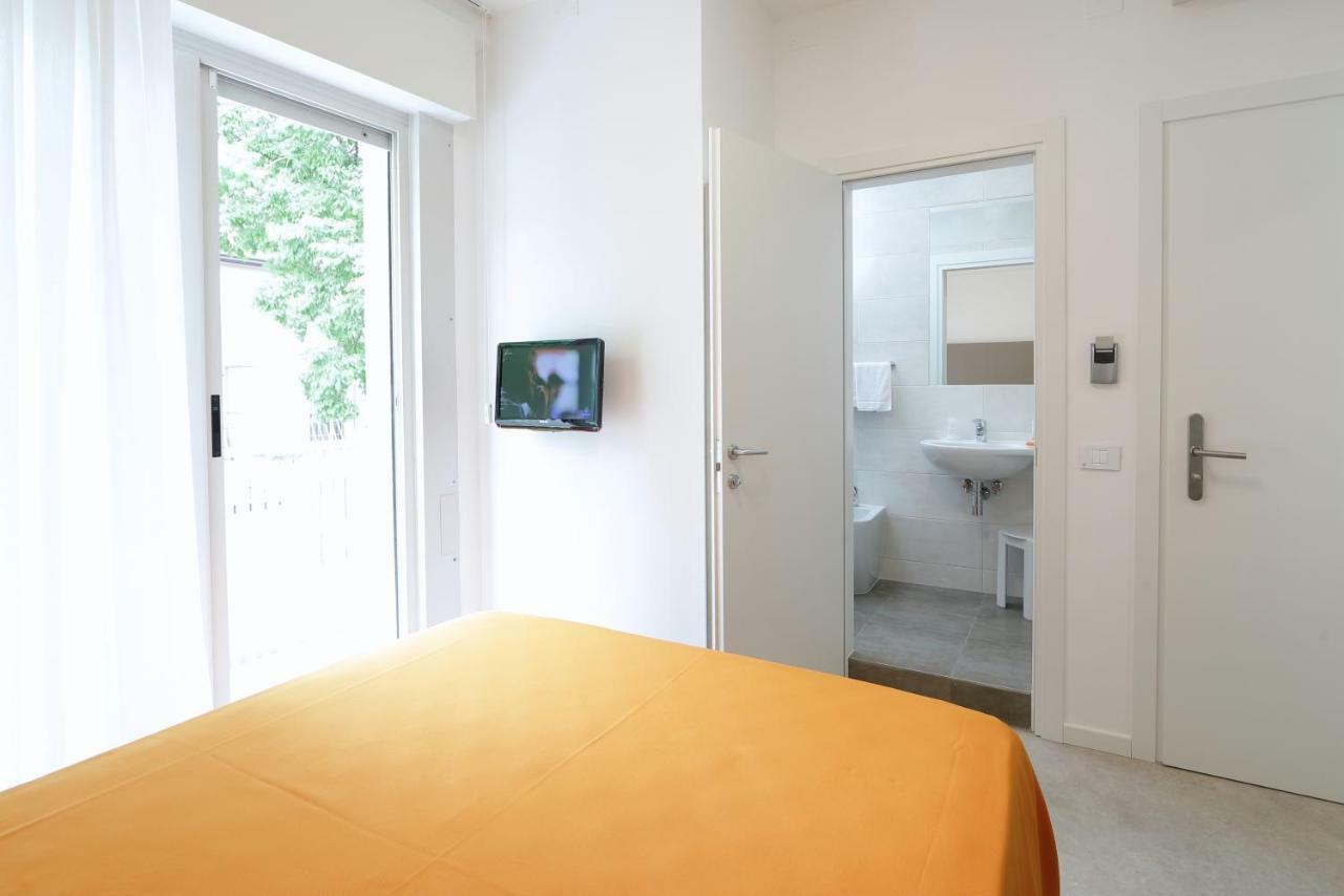 Hotel Simi Lan Lignano Sabbiadoro Zewnętrze zdjęcie